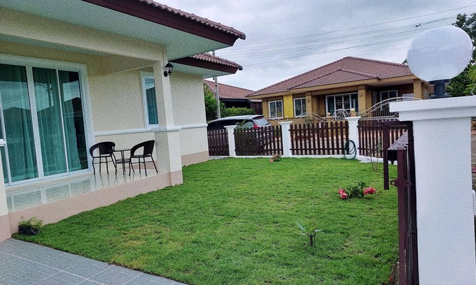 Nong Yat Villa | Happy Space, cozy villa 2BR 2BA Free Wifi & Parking