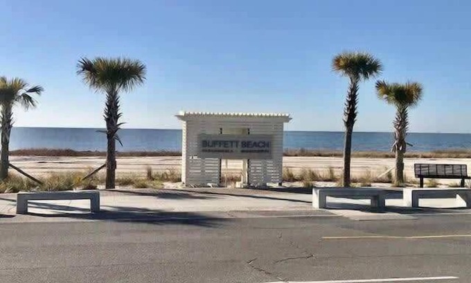 Pascagoula Apartment | Harbor Haven: Gulf & Workside Comfort