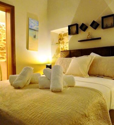 Lavrio Apartment | Harmony 2 in Gold