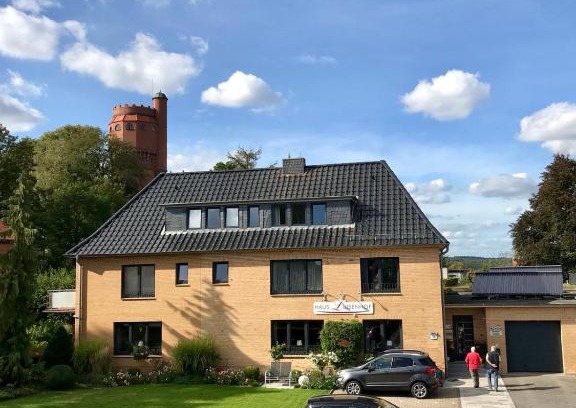 Moelln House | Haus Luisenhof