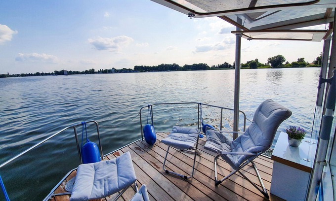 Schmoeckwitz Boat Rental | Hausboot Moritz für 4 Personen in Berlin - Schmöckwitz