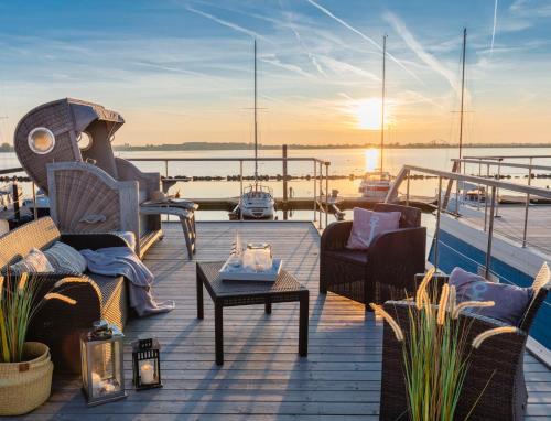 Burgstaaken House | Hausboot The Goose