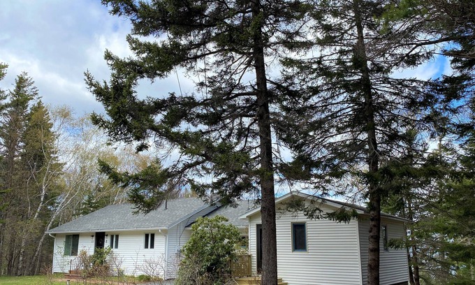 Salsbury Cove House | Have it all! Your private beach, restful retreat, 2 miles from Acadia Natl Park