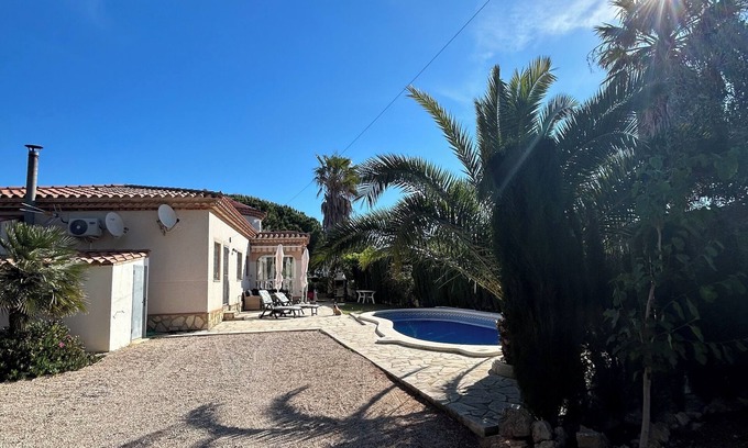 Les Tres Cales House | Havre de Paix à Lametlla de Mar : Maison Avec Piscine et Accès aux Criques