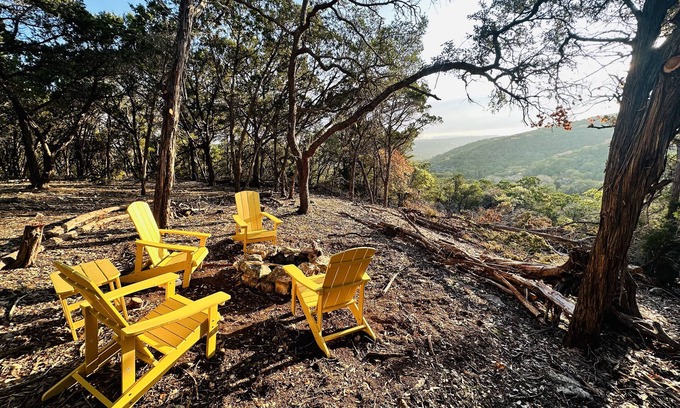 Canyon Lake House | Hay Bale Cabin - 10 acres, views and trails