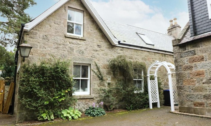 Old Deer House | Hayloft