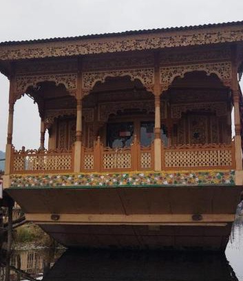Dal Lake Hotel | Hb new export