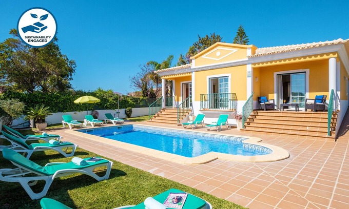 Olhos D'Agua Villa | Heatable Pool, Jacuzzi & BBQ – Albufeira