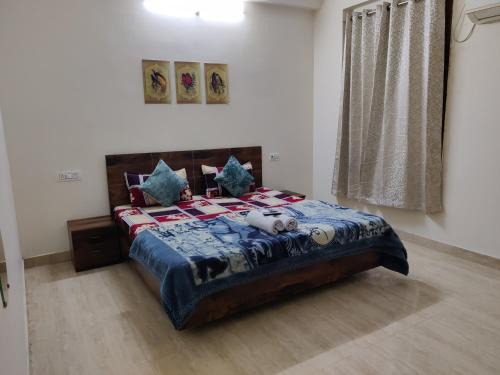 Tapovan Apartment | Heaven Vibes Stays