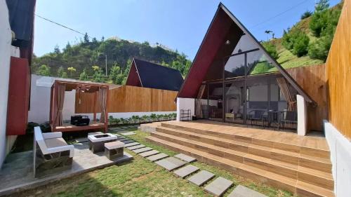Ngamprah Cabin | Heavenly 2 - Private Triangle