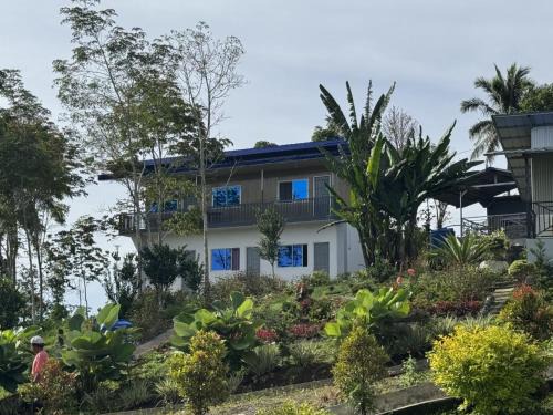 Arakan Cabin | Helens Mountain Resort