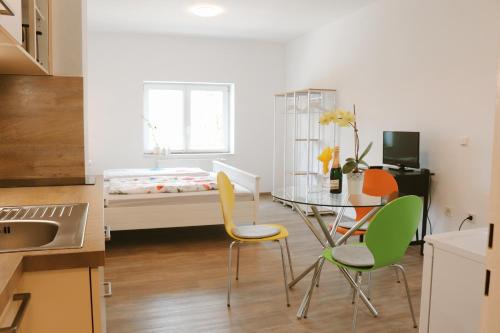 Kraiburg Apartment | Helles Apartment für 1-2 Pers. mit Parkplatz und WiFi