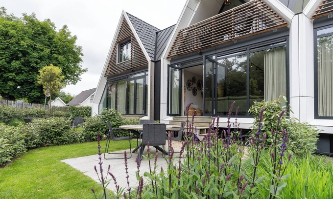 Oostkapelle Apartment | Hello Zeeland - Appartement Duno Lodge C