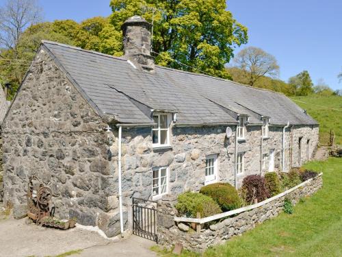 Cwmtirmynach House | Hen Hafod