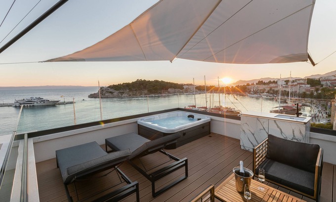 Makarska Old Town Hotel | Heritage Hotel Porin