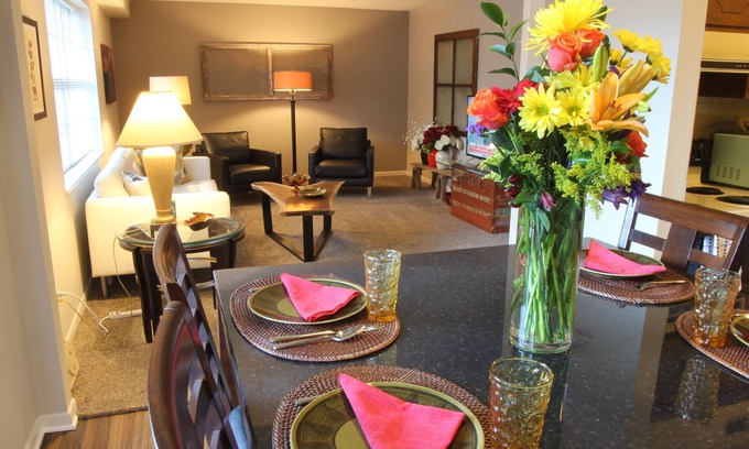 Manhattan Apartment | Heritage Suites 43