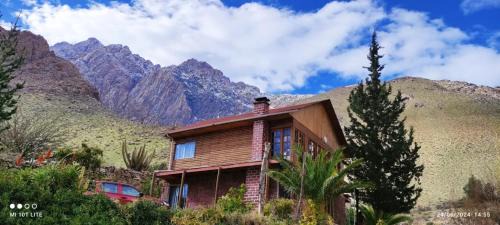 Paiguano House | Hermosa casa familiar para 8 personas - Cochiguaz Valle de Elqui