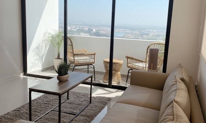 Zona Dorada Apartment | Hermoso Departamento con Gran Vista al mar a 5 min de la Playa