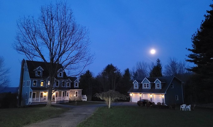 Owego House | Heywood Manor- Private, peaceful, yet close to town. Make memories here!
