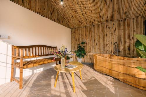Trang Tien House | Hi-Home HanoiCenter Big Group-4BRs 2mins to HoanKiem Lake