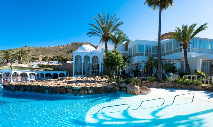 Nerja House | Hibiscus 69 Urb. San Juan de Capistrano- Eurosur