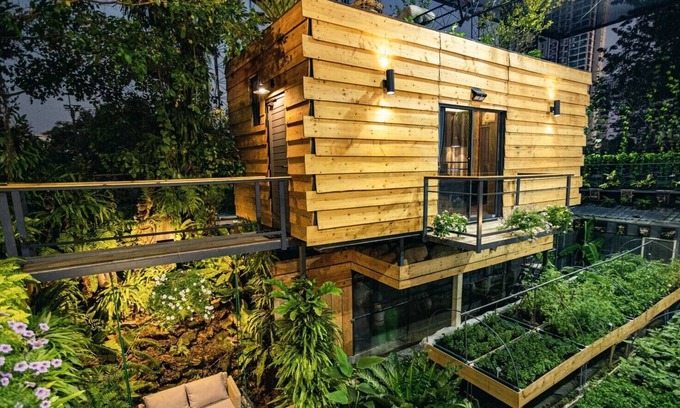 Chatuchak Cabin | Hidden gem in BKK! Treehouse-styled cabin in a lush private aviary-Pet Friendly!