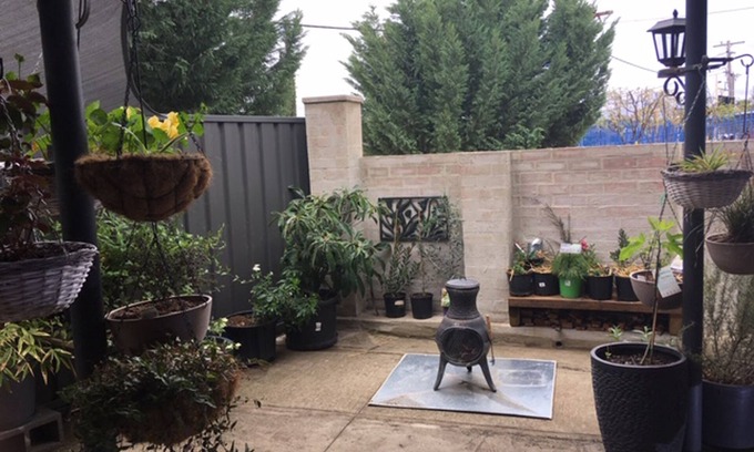 Queanbeyan West Bed & Breakfast | Hidden gem with private walled garden