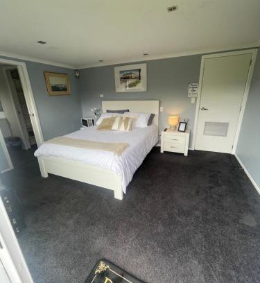 Tauranga South Apartment | Hideaway on the Avenues