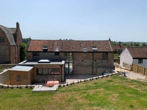 Aller House | High End 3 bed barn conversion