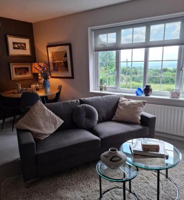 Cleedownton Apartment | High House View