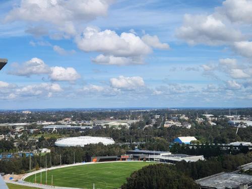 Sydney Olympic Park Apartment | High-Rise Suite with City Views