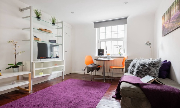 Churchill Apartment | High Spec Studio Westminster, Pimlico *Fantastic Central Location*