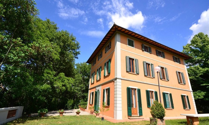 Montefiridolfi Villa | Hillside Villa in the Heart of Chianti
