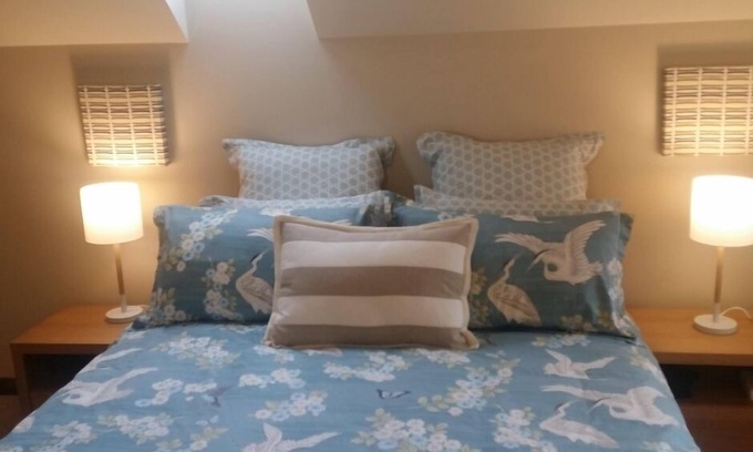 Albert Town Apartment | Hilltop Luxury Apartment with breathtaking views