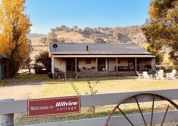 Bridge Creek House | Hillview Cottage