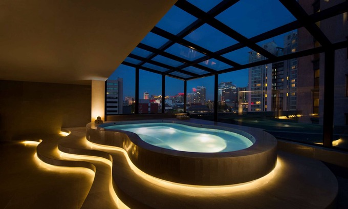 Yansha Hotel | Hilton Beijing