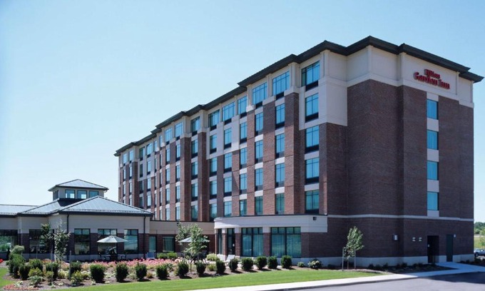 Silver Lane Hotel | Hilton Garden Inn Hartford South/Glastonbury