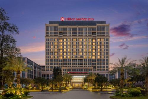 Jiangmen Hotel | Hilton Garden Inn Jiangmen Xinhui