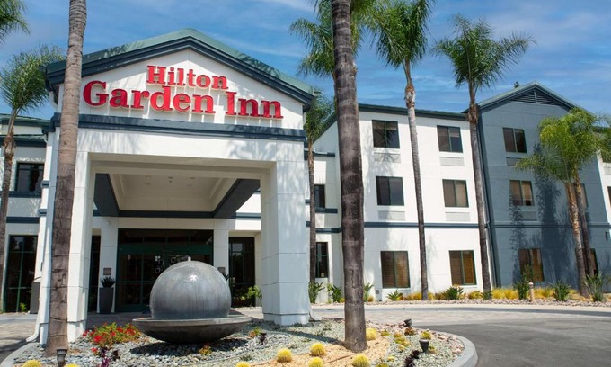 Montebello Hotel | Hilton Garden Inn Montebello/Los Angeles