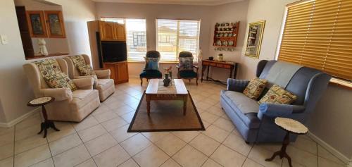 Lambert's Bay House | Hinterheim