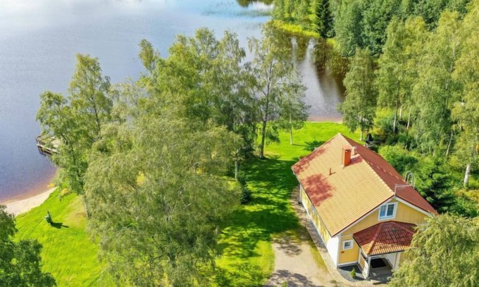 Kaustinen House | Hintrekki by Interhome