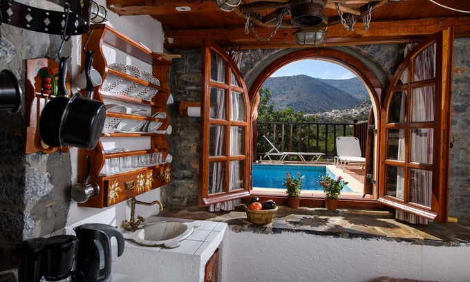 Mavrikiano House | Historical Traditional Home with private pool (Erato & Clio)