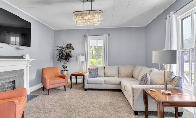 Simpsonville House | Historic 3BR with Porch & Fire Pit near Downtownn