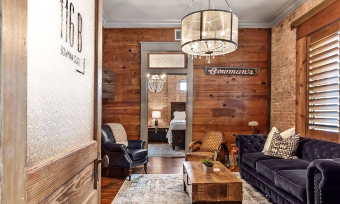 Angleton Condo | Historic Downtown condo just blocks from the courthouse