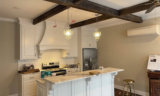 Crowley Apartment | Historic downtown Luxury apartment