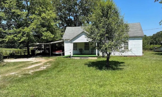 West Union Other | Historical farm house on beautiful pasture land