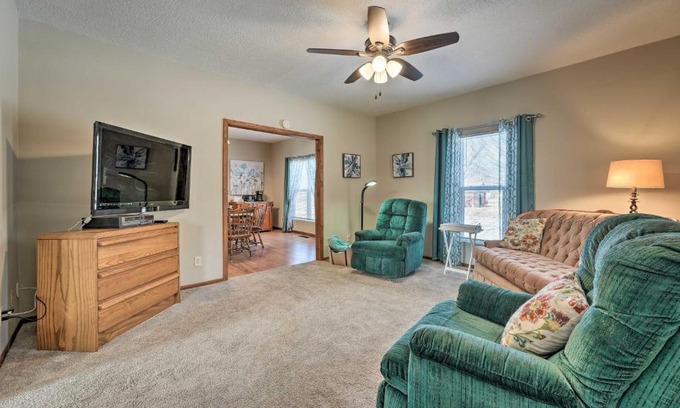 West Mineral House | Historical West Mineral Escape with Porch!