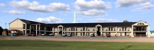 Coalgate Hotel | HiWay Inn Express