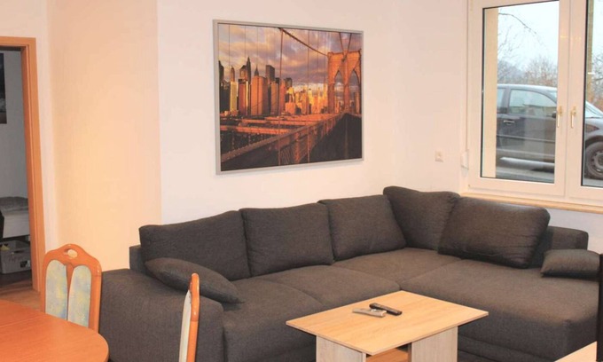 Neuengonna Apartment | HÖ01 large apartment with dryer and washing machine