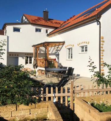 Maria Anzbach Apartment | Hof zum Kleinod - Erholung für die ganze Familie im Wienerwald